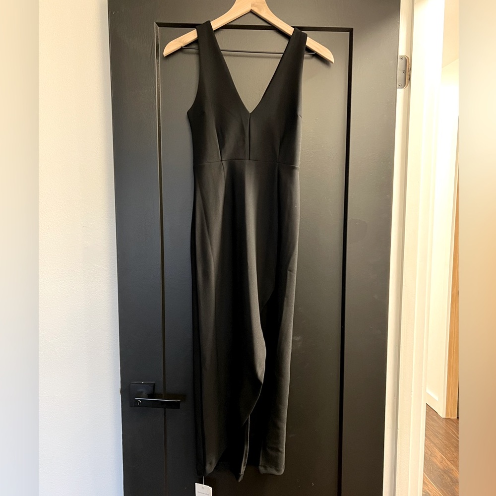 Abercrombie plunge Vneck midi dress, black, with slit, size xsmall New with tags